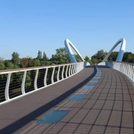 Tiszavirág híd Szolnok - Külső kép