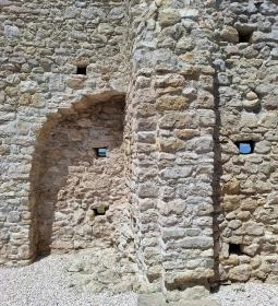 Töki templomrom