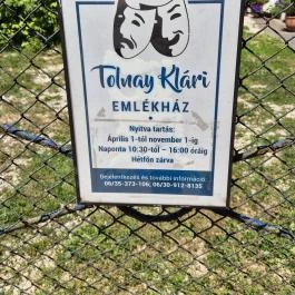Tolnay Klári Emlékház, Mohora - Külső kép