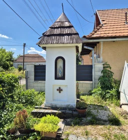 Tolnay Klári Emlékház