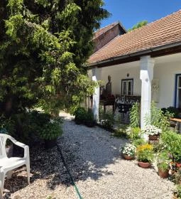 Tolnay Klári Emlékház