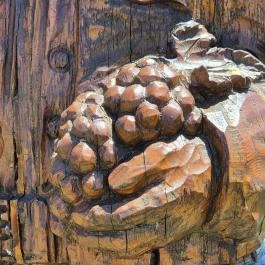 Tombor-család emlékhelye, Jen? - Külső kép