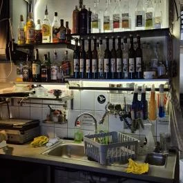 Tompa Angyal Bisztró & Kávézó Budapest - Belső