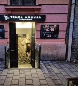 Tompa Angyal Bisztró & Kávézó