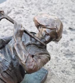 Török Ádám miniszobor