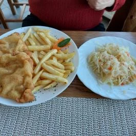 Torony Étterem, Csesztreg - Étel/ital