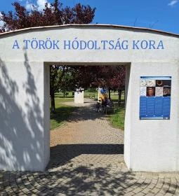Történelmi emlékpark