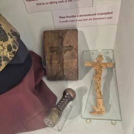Memento Mori, Vác - Belső