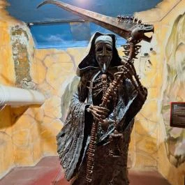 Trash Art Museum Budapest - Egyéb