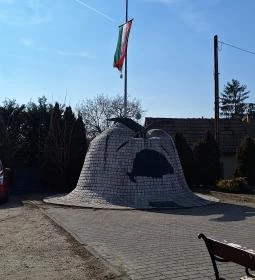 10. legjobb látnivaló: Trianon emlékmű