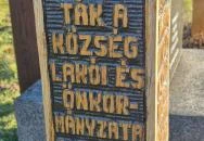 Trianon emlékmű Egyházashollós