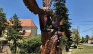 Trianon emlékmű Füle - Külső kép
