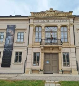Trianon Múzeum