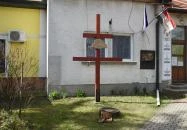 Trianoni emlékkereszt Tinnye