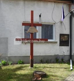 Trianoni emlékkereszt