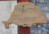 Trianoni emlékkereszt Tinnye