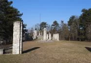 Trianoni Emlékmű Zebegény