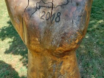 Trianoni emlékmű Tápióbicske