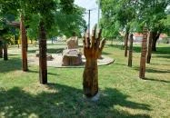 Trianoni emlékmű Tápióbicske