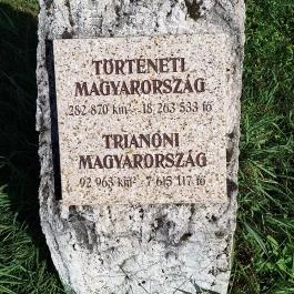 Trianon emlékmű, Dad - Egyéb