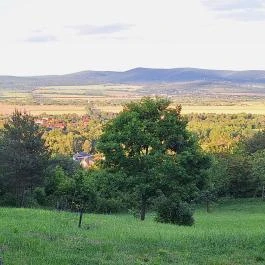 Trianoni emlékmű, Mikóháza - Külső kép