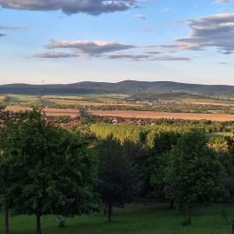 Trianoni emlékmű, Mikóháza - Külső kép