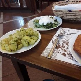 Bécsiszelet Vendéglő - Hengermalom út Budapest - Étel/ital