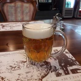 Bécsiszelet Vendéglő - Hengermalom út Budapest - Étel/ital