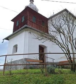 Trizsi Református Egyházközség temploma