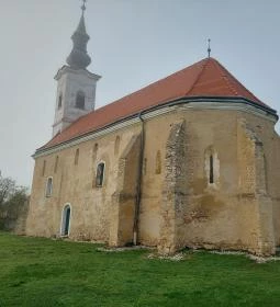 Túrony Árpád-kori temploma