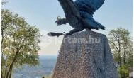 Turul Emlékmű Tatabánya - Külső kép