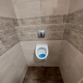 Turul Ételbár , Enying - Mosdó