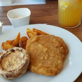 Turul Kisvendéglő Szarvas - Étel/ital