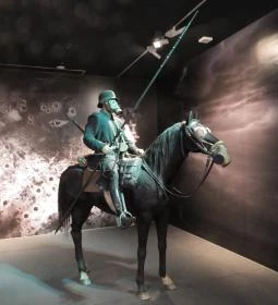 Új világ született kiállítás