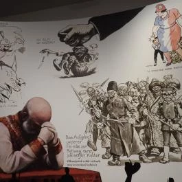 Új világ született kiállítás, Budapest - Egyéb