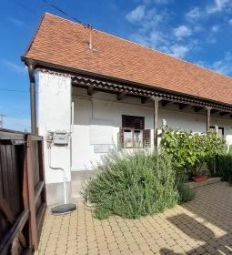 Újhartyáni Sváb Tájház