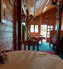 Újhartyáni Vendéglő & Lakodalmas Ház