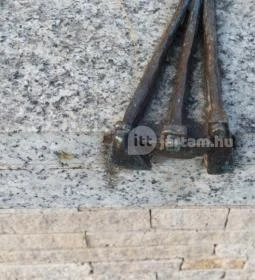 Az Újhegyi sétány meglepetés szobrai