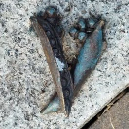 Az Újhegyi sétány meglepetés szobrai, Budapest - Egyéb