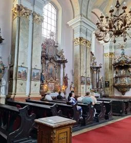 Újlak Sarlós Boldogasszony Plébániatemplom