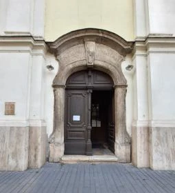 Újlak Sarlós Boldogasszony Plébániatemplom