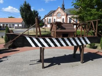 Ulmer Schachtel Vállaj