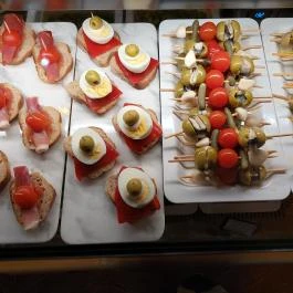 Ultramarinos Martinez, Budapest - Étel/ital