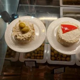 Ultramarinos Martinez, Budapest - Étel/ital