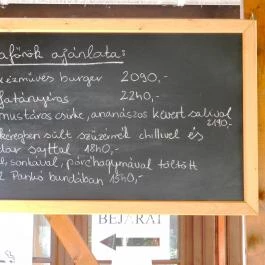 Urak Asztala Vendéglő Tahitótfalu - Étlap/itallap