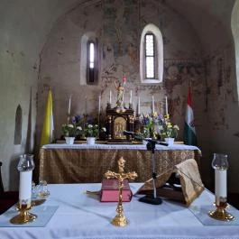 Urunk mennybemenetele templom Baktalórántháza - Belső