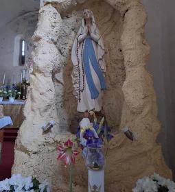 Urunk mennybemenetele templom