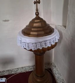 Urunk mennybemenetele templom