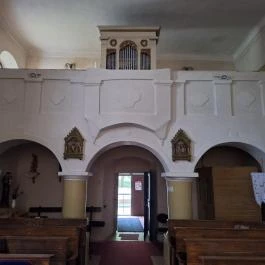 Urunk mennybemenetele templom Baktalórántháza - Belső