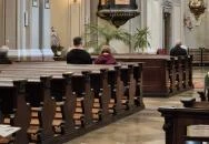 Urunk színeváltozása templom Pécs